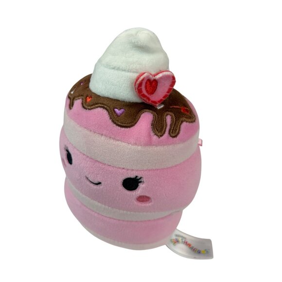 Squishmallows Shelly Strawberry Pancake Pink & White 6" Plush - Picture 2 of 9
